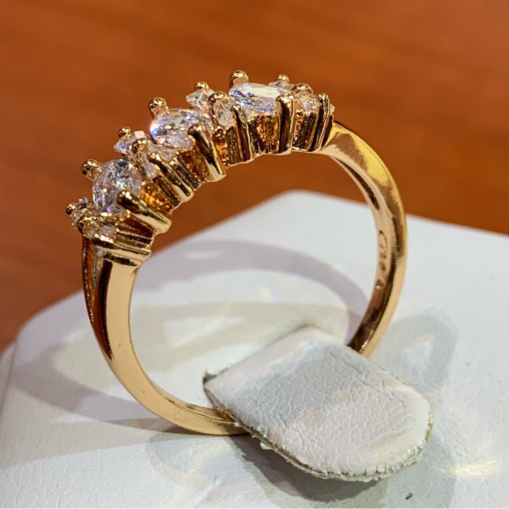 18k yellow gold-plated on base metal Marquise Cut Gemstone ring size 8 - Picture 7 of 10